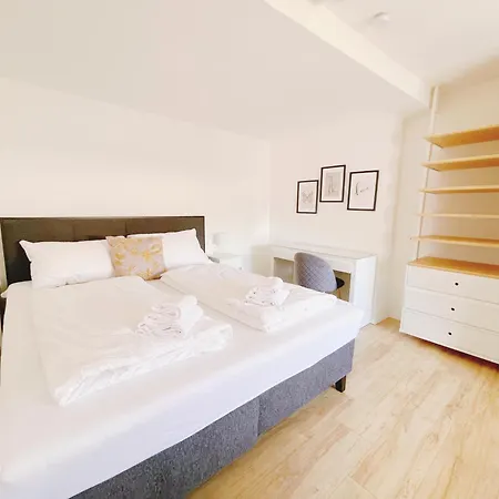 Apartment Contactless Self-check-in - Stayhere Studio 14 *